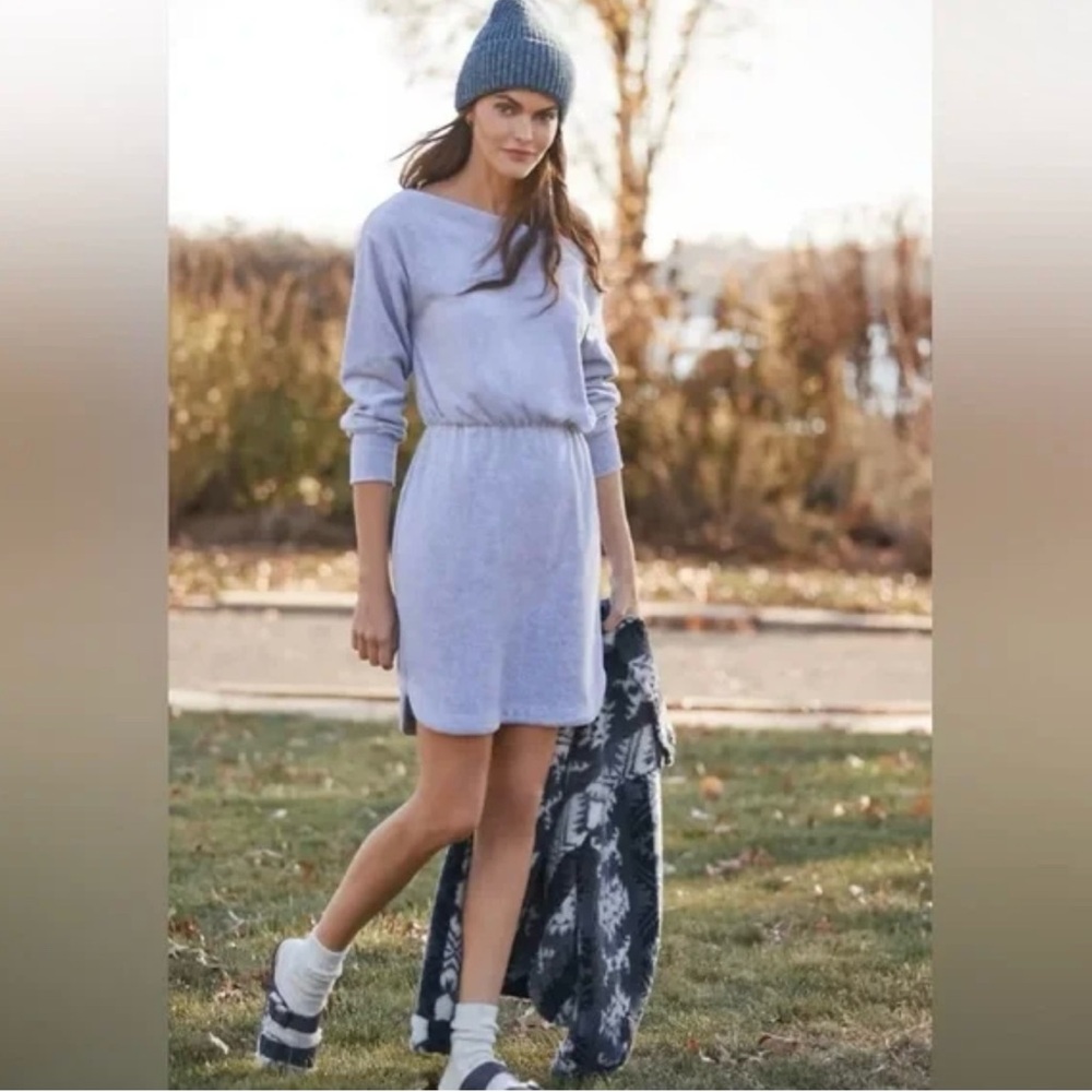 DAILY PRACTICE Anthropologie Off-The-Shoulder Velvet Mini Dress Size Small